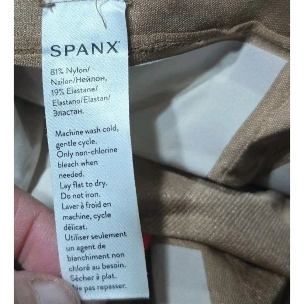 Spanx By Sara Blakely Womens Mid-Thigh‎ Short Size M Dark Soft Nude Shapewear